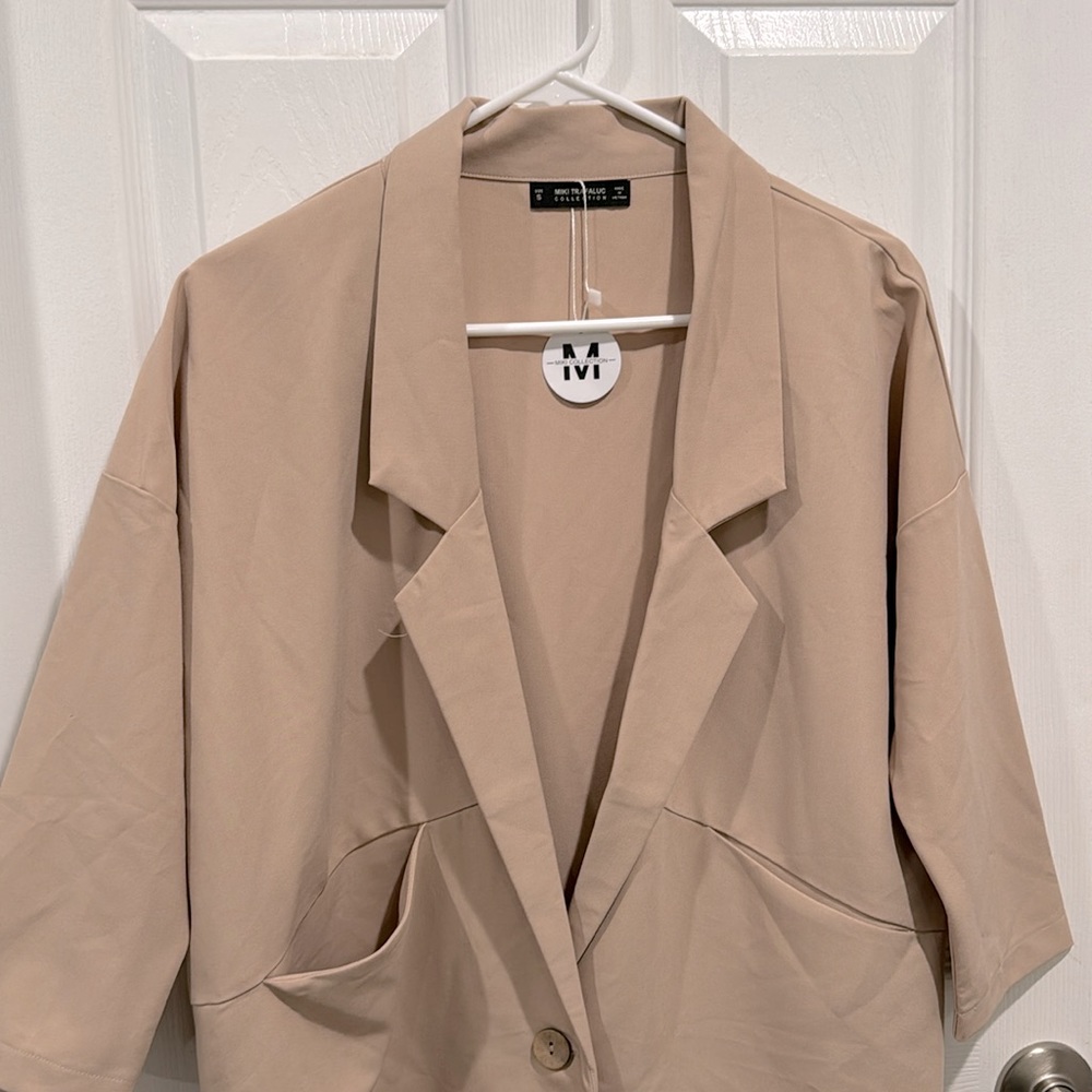 Local Brand Mike Collection Short Blazer View 2